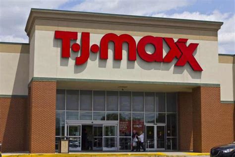 directions to nearest t.j. maxx